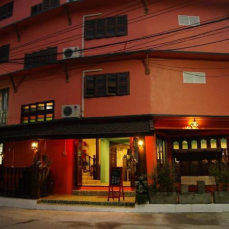 The Corner Inn Chiang Mai Exterior photo