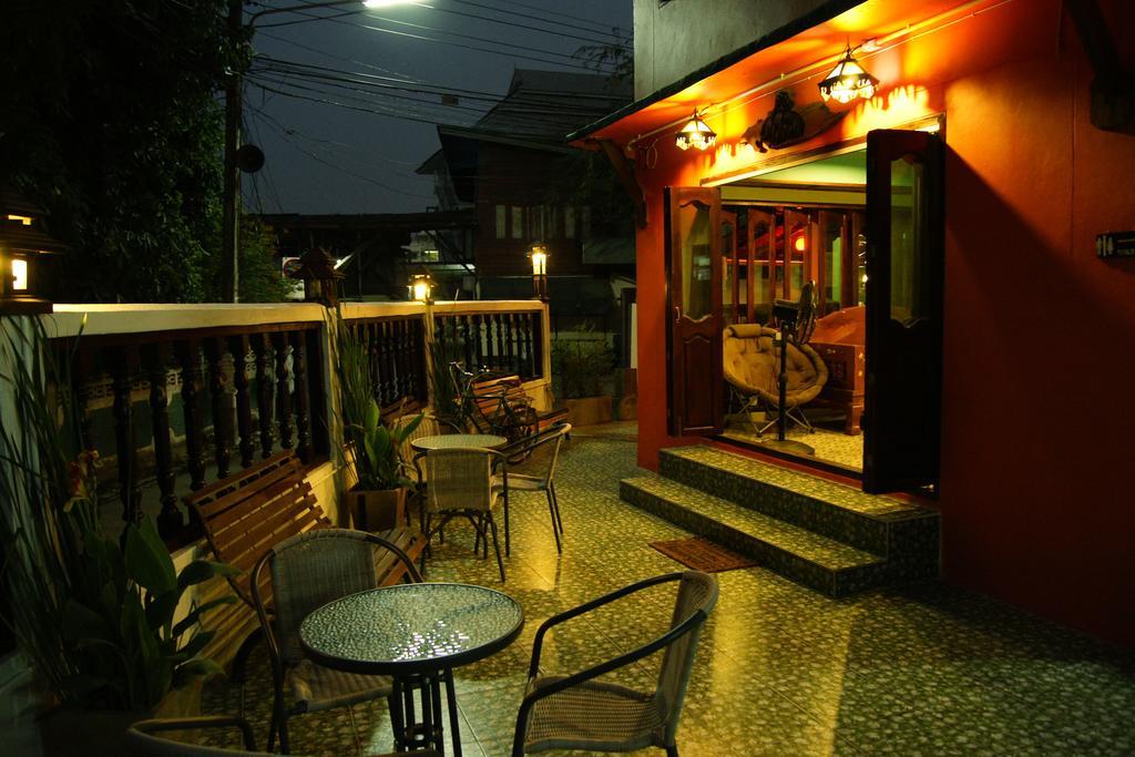 The Corner Inn Chiang Mai Exterior photo