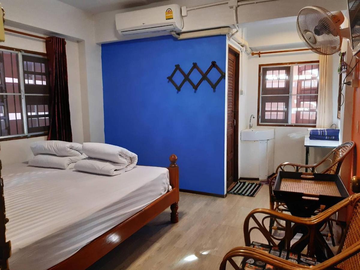 The Corner Inn Chiang Mai Exterior photo